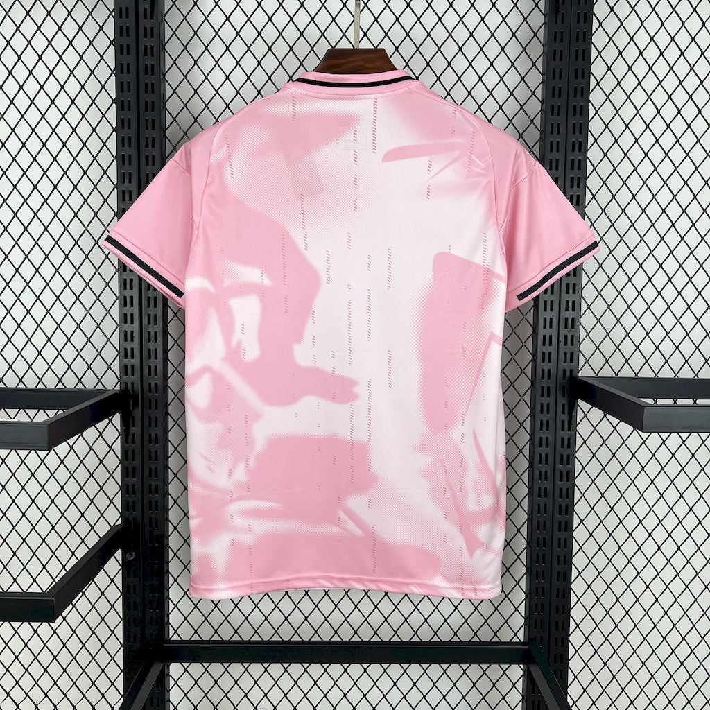 Real Madrid Pink Dream Kit