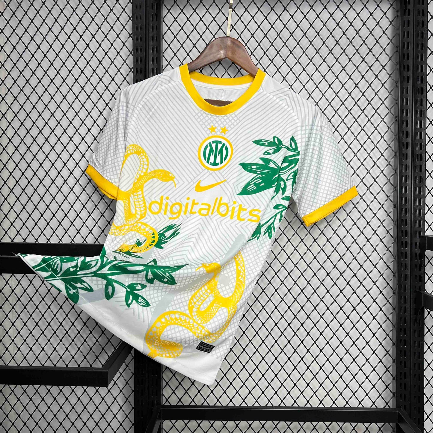 Inter Yellow Snake Kit